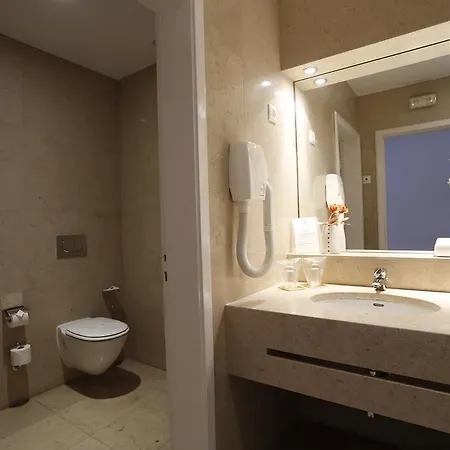 Otel Montebelo Palacio Dos Melos Historic