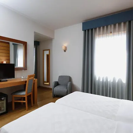 Montebelo Palácio Dos Melos Historic Viseu