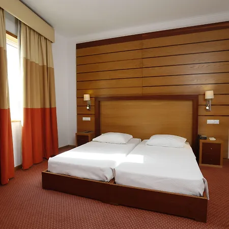 Montebelo Palácio Dos Melos Historic Hotel