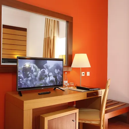 Hotel Montebelo Palácio Dos Melos Historic 4*