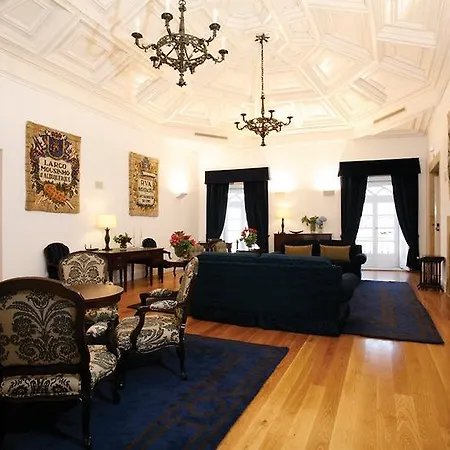 Montebelo Palácio Dos Melos Historic Viseu