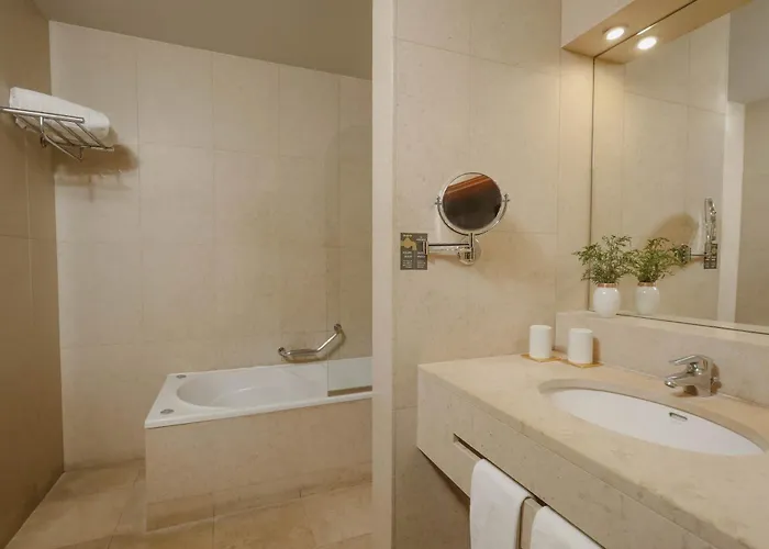 Montebelo Palacio Dos Melos Historic Otel 4*