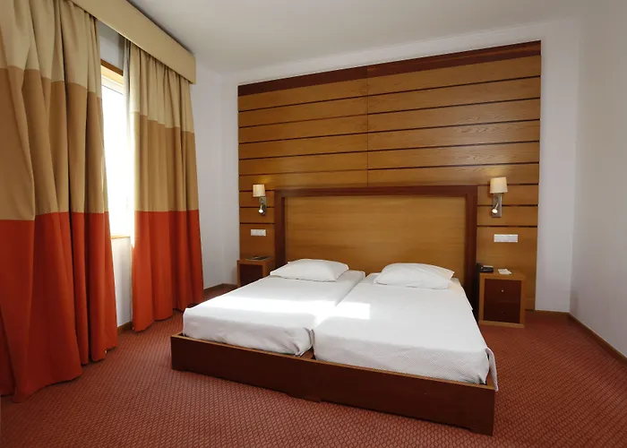 Montebelo Palácio Dos Melos Historic Hotel