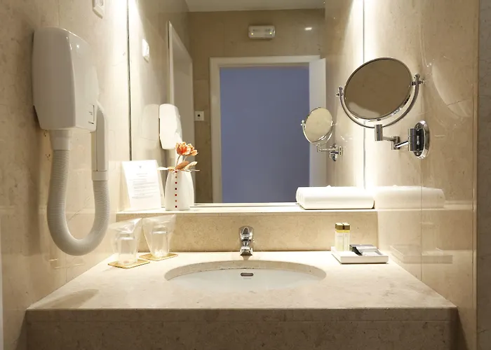 Hotel Montebelo Palácio Dos Melos Historic Viseu