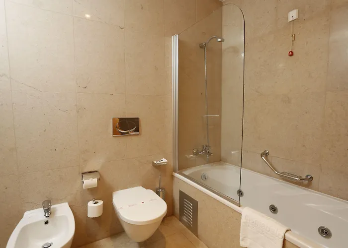 Hotel Montebelo Palácio Dos Melos Historic Viseu