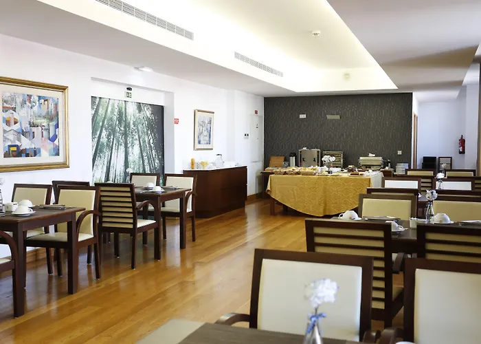 Montebelo Palácio Dos Melos Historic Viseu