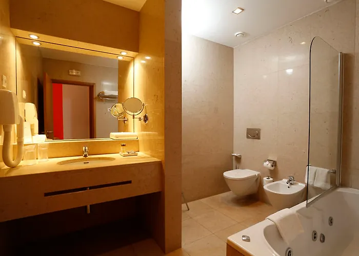 Montebelo Palácio Dos Melos Historic Hotel Viseu