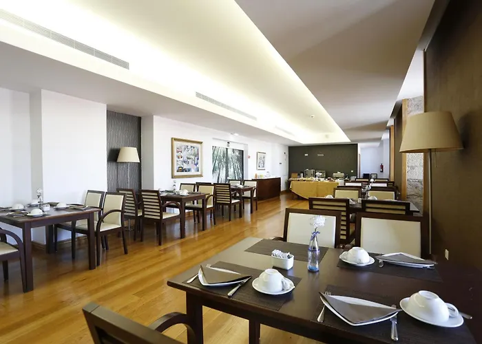 Montebelo Palácio Dos Melos Historic Hotel Viseu